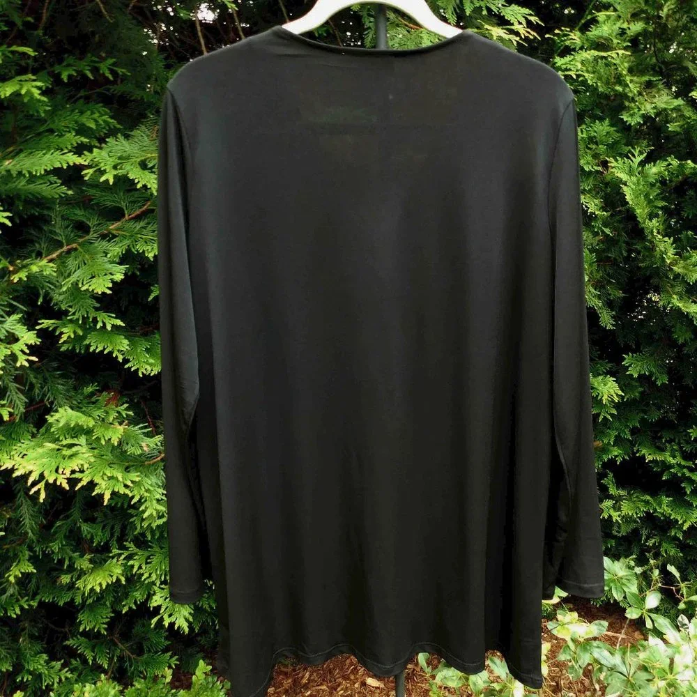 Carmen Marc Valvo Plus Sz-1x Beautiful Studded Blouse - Picture 3 of 3